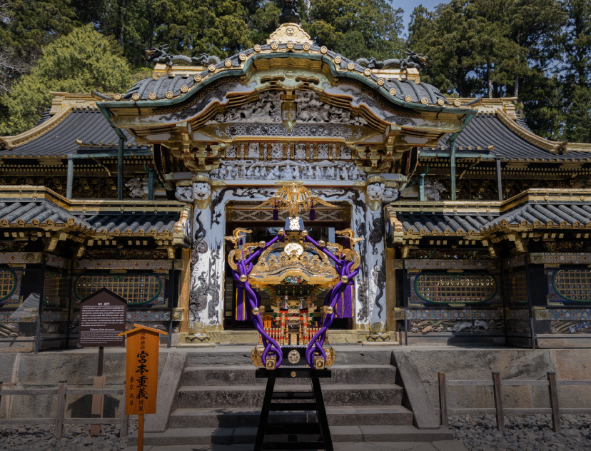 日光東照宮分霊三日月神輿 MIKAZUKI MIKOSHI