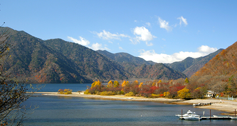 中禅寺湖